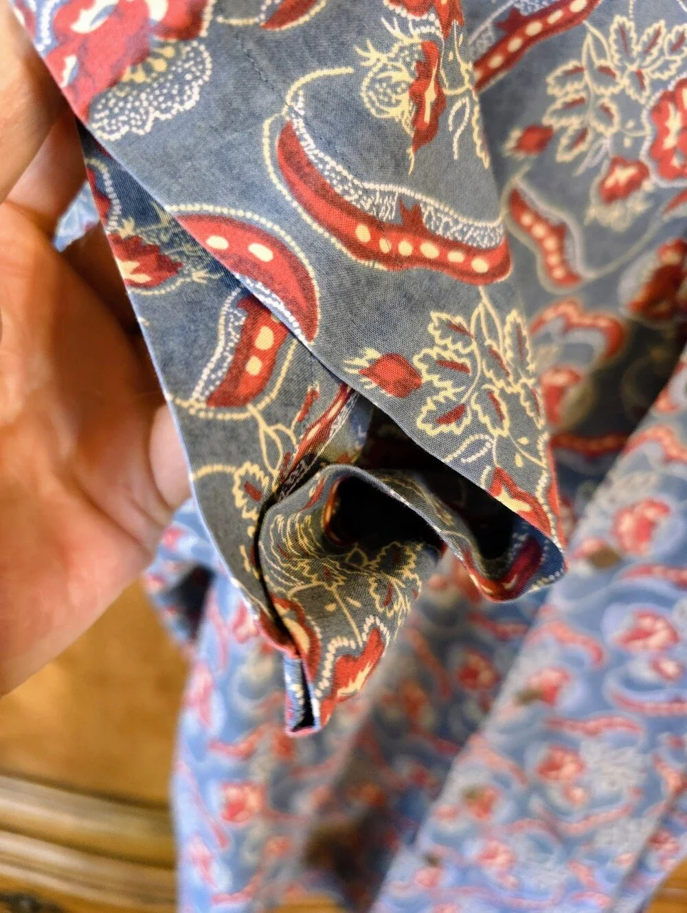 Polo by Ralph Lauren (M-L) Blue/Red Chilis